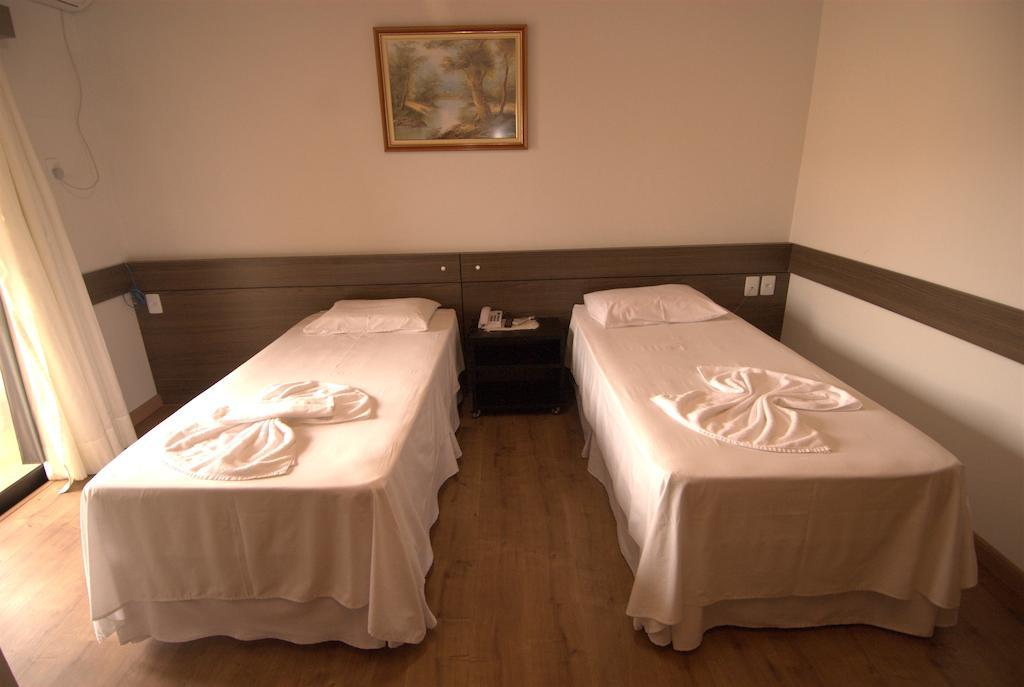 Novo Hotel Tinho Rio do Sul Oda fotoğraf