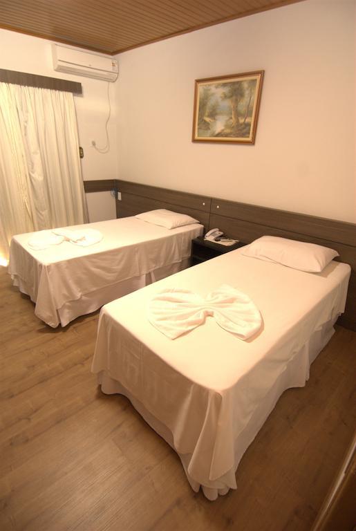 Novo Hotel Tinho Rio do Sul Oda fotoğraf