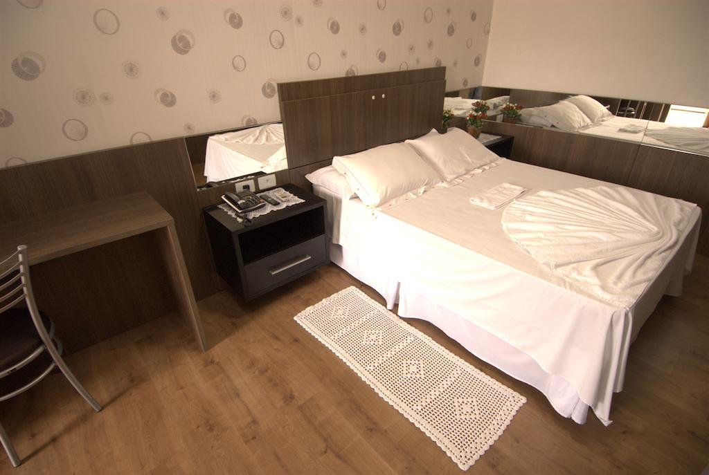 Novo Hotel Tinho Rio do Sul Oda fotoğraf
